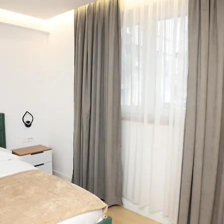Orchide Mine Peza Apartment *