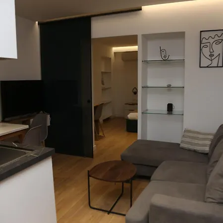 Apartment Orchide Mine Peza Tirana