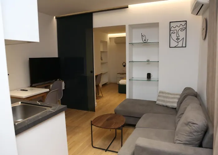 Apartment Orchide Mine Peza Tirana