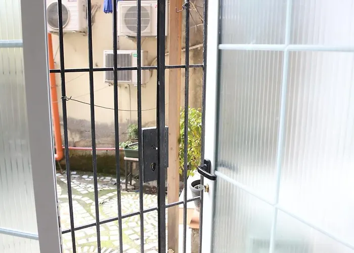 Orchide Mine Peza Apartment