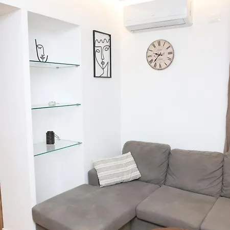 Orchide Mine Peza * Tirana