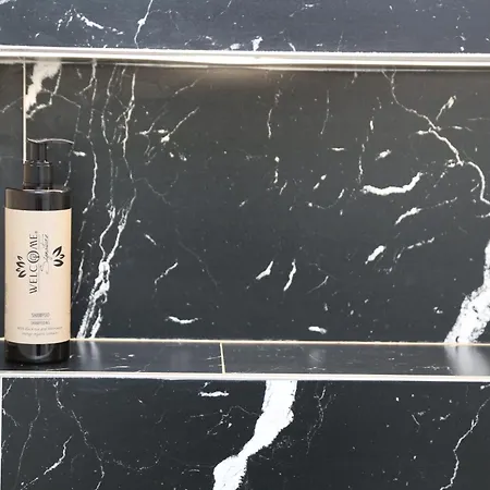 Orchide Mine Peza * Tirana