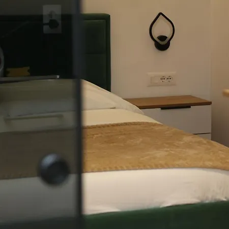 公寓 Orchide Mine Peza *