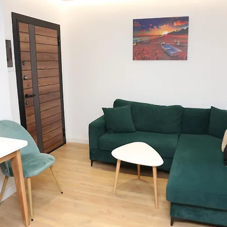 Apartamento Orchide Mine Peza *